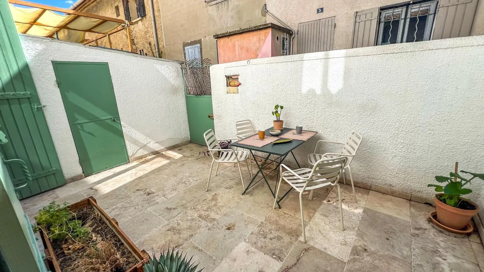 Ac - Private Parking - Close To The Ramparts Avignon